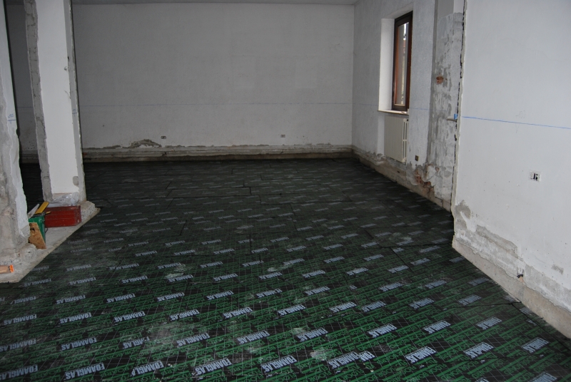 Vespaio tecnico realizzato in vetro cellulare